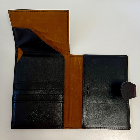 Patricia Nash Passport Wallet - Picture 3 of 4